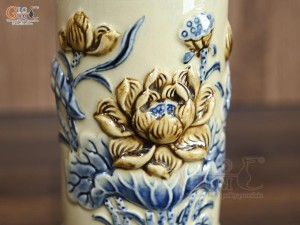 Ống hương men hoàng tộc đắp nổi Sen Phú Quý, cao 22cm