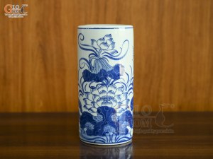 Ống hương men lam vẽ Sen Đại Cát, cao 20cm