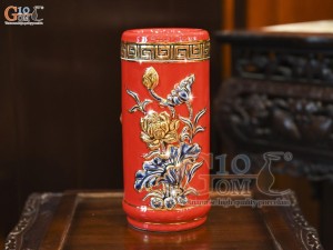 Ống hương men màu đắp nổi Sen Cát Tường nền đỏ vẽ vàng 24k, cao 20cm