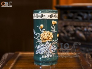 Ống hương men màu đắp nổi Sen Cát Tường nền xanh lục bảo, cao 18cm