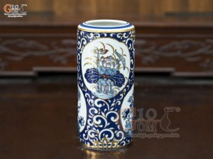 Ống hương men trắng họa tiết Tứ Cảnh Tài Lộc vẽ vàng 24k, cao 18cm