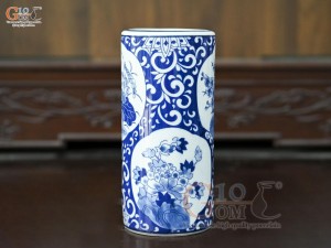 Ống hương men trắng họa tiết Tứ Cảnh Tài Lộc, cao 18cm