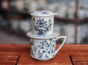 Bộ phin cà phê men rạn vẽ sen quai chéo