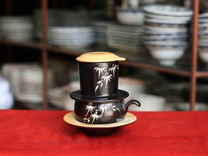 Bộ phin cà phê thấp khắc trúc ( Nắp vàng - xanh - đỏ )