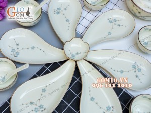 Sét 6 đĩa giọt nước men kem vẽ Đào xanh, xếp cánh hoa 002