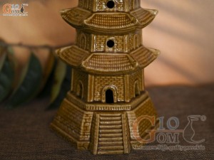 Mô hình tháp 9 tầng men màu da lươn, cao 42cm