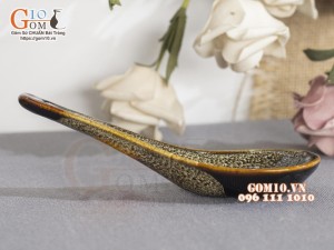 Thìa cơm men hỏa biến gấm vàng Cát Tường