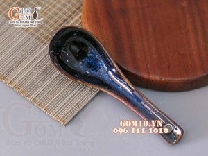 Thìa cơm men hỏa biến xanh đá 