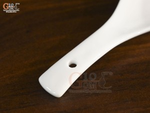 Thìa cơm men trắng