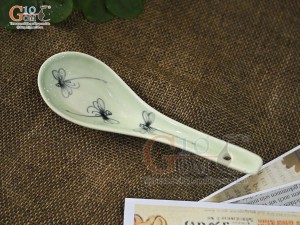 Thìa cơm xanh đồng vẽ Chuồn kim