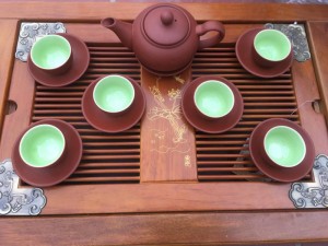 Tống nâu bé khắc tách rời 