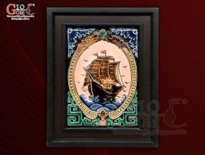 Tranh gốm đắp nổi Thuận Buồm Xuôi Gió, 43x33cm