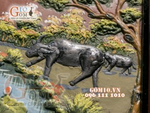 Tranh gốm đất đỏ họa tiết chăn trâu, 45x55cm