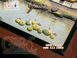 Tranh gốm đất đỏ họa tiết Chị em, 45x55cm