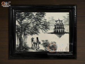 Tranh sứ cao cấp đen trắng vẽ cảnh Hồ Gươm, 33x23cm