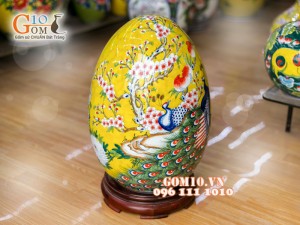 Trứng phong thủy vàng vẽ công đào 48cm