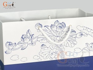 Túi giấy trắng xanh đựng hộp ấm chén