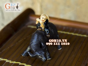 Tượng chú tiểu cưỡi trâu thổi sáo 10cm Tượng chú tiểu cưỡi trâu thổi sáo 10cm