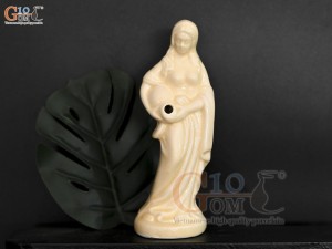 Tượng cô gái đổ nước men màu kem, cao 15cm