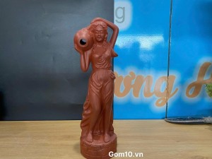 Tượng cô gái ôm vò đổ nước, cao 26cm