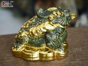 Tượng Cóc Tài Lộc men ngọc dát vàng, dài 18cm