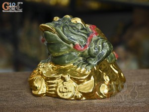 Tượng Cóc Tài Lộc men ngọc dát vàng, dài 20cm