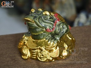 Tượng Cóc Tài Lộc men ngọc dát vàng, dài 20cm