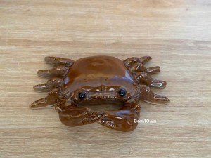 Tượng cua men nâu, dài 17cm