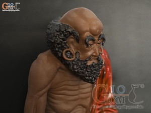 Tượng Đạt Ma ngồi thiền gốm men hoả biến, cao 36cm (Râu đen)