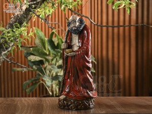 Tượng Đạt Ma quá hải áo đỏ men hoả biến, cao 65cm