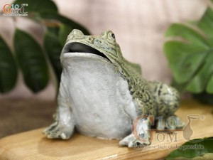 Tượng ếch màu xanh rêu, dài 18cm