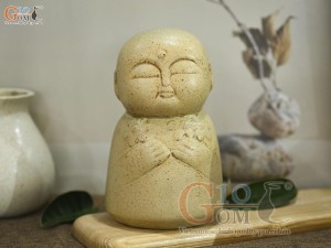 Tượng gốm An Nhiên màu vàng, cao 20cm