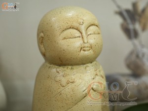 Tượng gốm An Nhiên màu vàng, cao 20cm