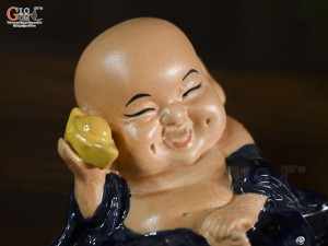 Tượng gốm Chú Tiểu Chiêu Tài cao 7,5cm (Màu ngẫu nhiên)
