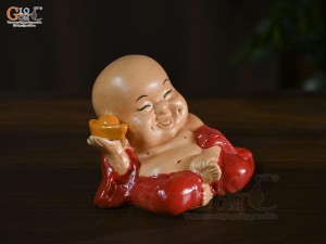Tượng gốm Chú Tiểu Chiêu Tài cao 7,5cm (Màu ngẫu nhiên)