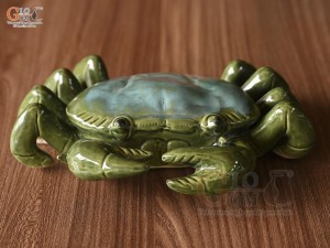 Tượng gốm con cua men xanh, 25cm