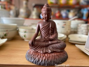 Tượng gốm đất đỏ dáng Phật Bà Quan Âm, cao 25cm