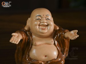 Tượng gốm Di Lạc Đón Phúc cao 10,5cm (Màu ngẫu nhiên)