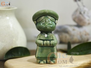 Tượng gốm Em bé Việt Nam men hỏa biến, cao 12,5cm (Bé gái đứng)