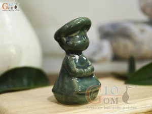 Tượng gốm Em bé Việt Nam men hỏa biến, cao 9cm (Bé gái ngồi)