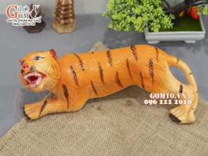 Tượng gốm hình chú Hổ, dài 26cm