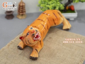 Tượng gốm hình chú Hổ, dài 26cm
