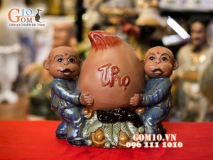 Tượng Gốm Sứ Khỉ Chúc Thọ – Quả Đào Tiên 23cm