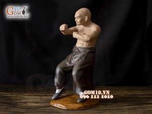 Tượng gốm võ sư đấu võ thế 1, cao 30cm