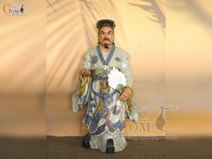 Tượng Khổng Minh cầm quạt men rạn, cao 52cm