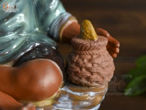 Tượng Lã Vọng câu cá gốm đỏ, cao 27cm