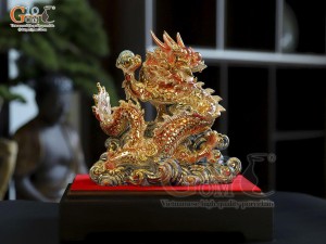 Tượng Linh vật Giáp Thìn men vân mây đỏ vẽ vàng 24k cao cấp, 25cm