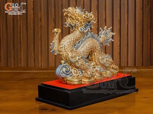 Tượng Linh vật Giáp Thìn vẽ vàng 24k cao cấp, cao 23x22cm