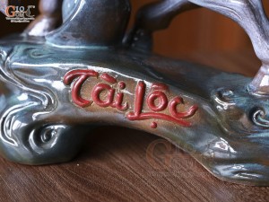 Tượng linh vật ngựa tài lộc, kích thước 24x28cm