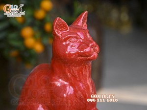 Tượng Linh vật Quý Mão màu đỏ, cao 28x18cm